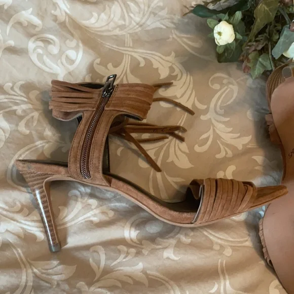 NWTs Coach Suede Brown Heels - Picture 4 of 9